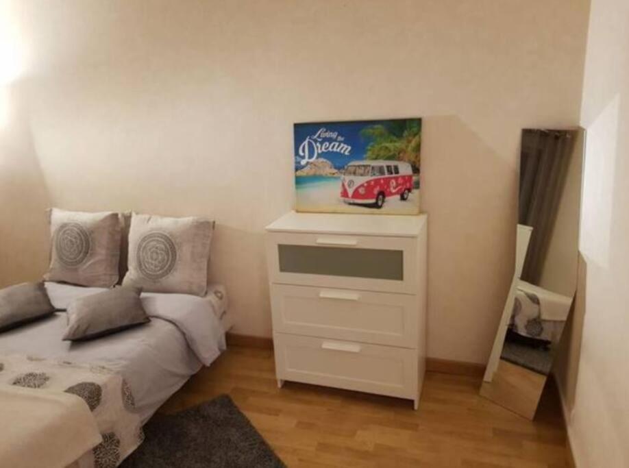 Appartamento Le Rouennais Et Son Parking Prive Esterno foto